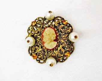Vintage Victorian Brass Cameo brooch Art Nouveau filigree 60s
