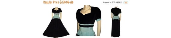 SUMMER SALE Vintage 1930s 1940s Black velvet Aqua