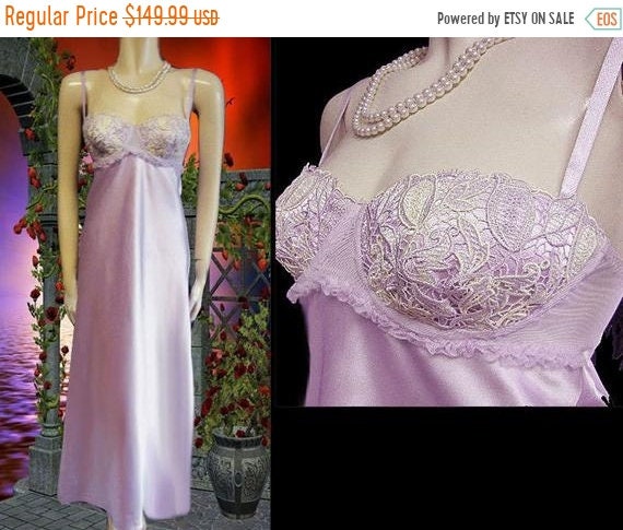 HOLIDAYSALE2020 Vintage 80s Flora Nikrooz Lace App