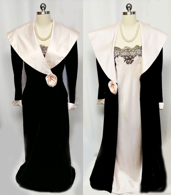 Vintage Georgette Trabolsi Black Velvety Dressing… - image 2