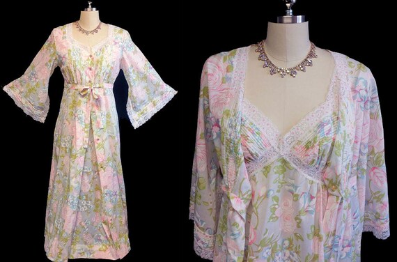 Vintage Komar Summer Pink Green Floral Lace Peigno