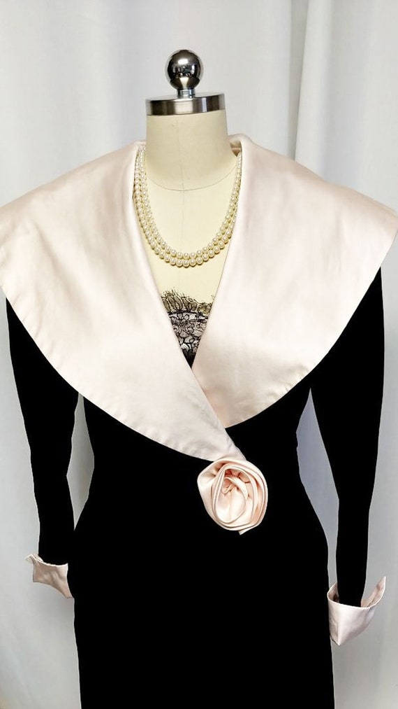 Vintage Georgette Trabolsi Black Velvety Dressing… - image 3