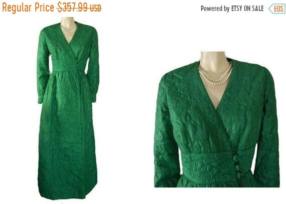 CLEARANCE SALE Vintage Barbara Lee Quilted Robe Ho