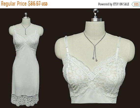 CLEARANCE SALE Vintage Van Raalte Suavette Slip Ap