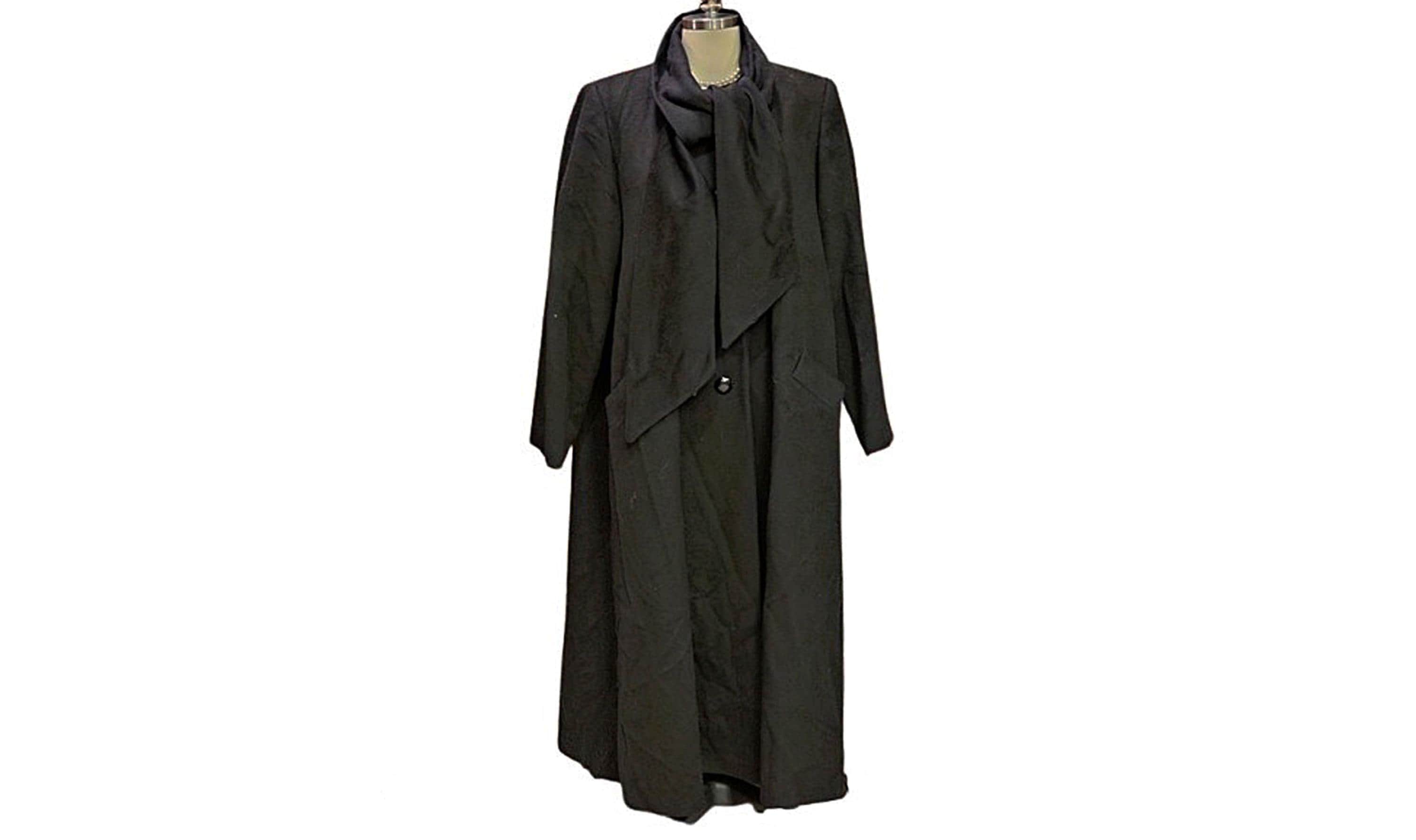 Christian Dior SPORTS ブラックコート Vintage Christian Dior Black Maxi Coat With Attached Scarf