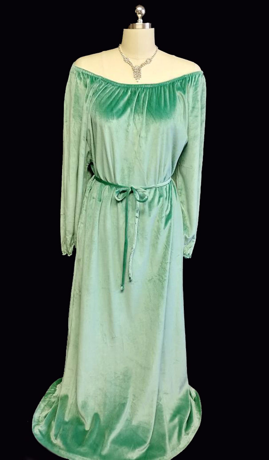 Vintage Jolie Two Velour Dressing Gown Nightgown Lounge Wear Sea ...