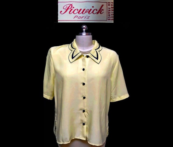 Vintage Picwick Paris Blouse in Buttercup and Nav… - image 1