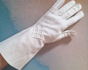 Vintage Long White Cotton Formal Wedding Gauntlet Gloves 60s gloves long gloves white gloves prom gloves designer gloves cocktail