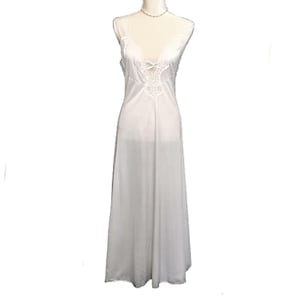 Vintage Barbizon Lace Nightgown: Sheer Back, Large Size