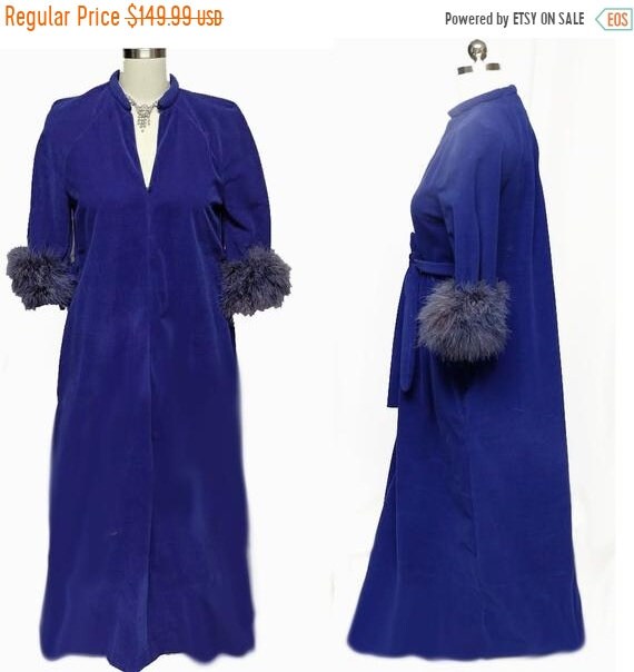 HOLIDAYSALE2020 Vintage Merle Norman Velvety Dress