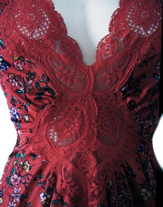 Rare Vintage Floral Olga Spandex Lace Nightgown I… - image 4