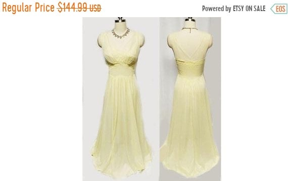 CLEARANCE SALE Vintage Vanity Fair Bridal Exquisit