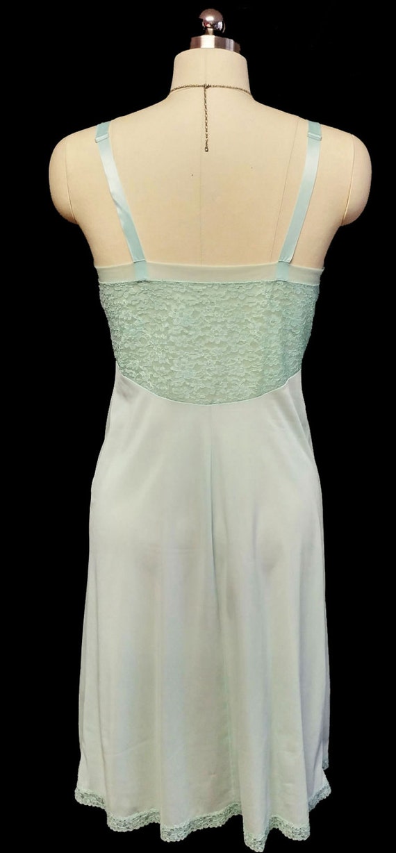 Vintage Seamprufe Slip Lace in Sea Green Dress Sl… - image 6