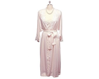 Vintage Natori Blush Pink Peignoir Nightgown Set, Lace Appliques