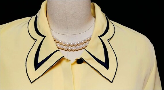 Vintage Picwick Paris Blouse in Buttercup and Nav… - image 3