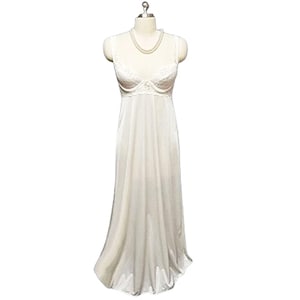 Vintage Olga Bra Lace Spandex Nightgown in Bridal Night
