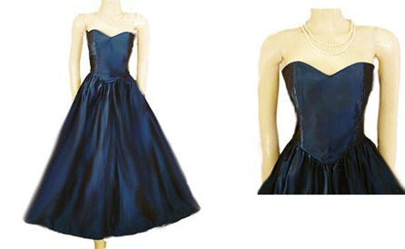 Vintage Sweetheart Neckline Strapless Taffeta Part