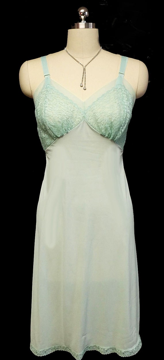 Vintage Seamprufe Slip Lace in Sea Green Dress Sl… - image 2