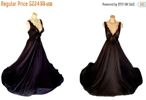 End of Summer Sale Vintage Olga Spandex Nightgown