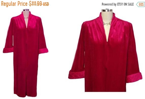 CLEARANCE SALE Vintage Tammy Velour Robe Zip Up Ro