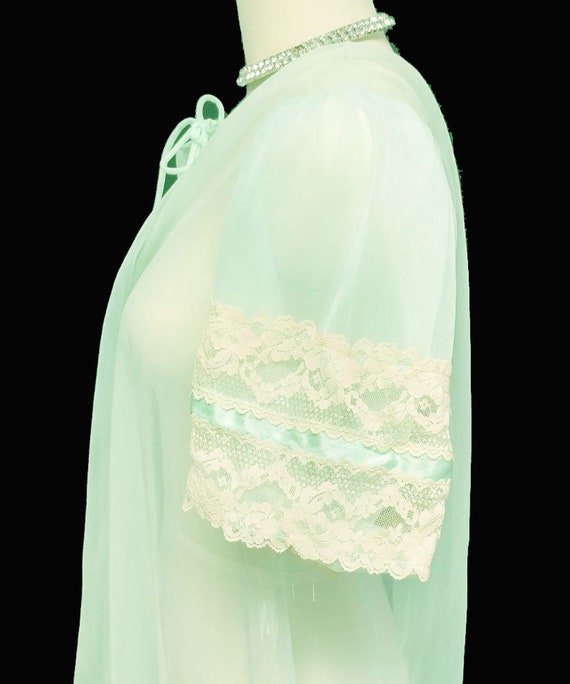 Vintage Tosca Peignoir Trimmed With Satin & Ecru … - image 4