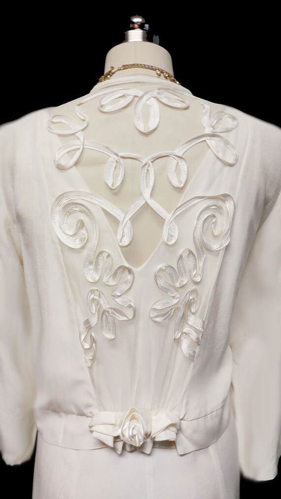 Vintage Wedding Dress and Jacket w Satin Roses w … - image 4