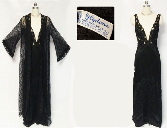 Vintage Glydons Black Lace Peignoir & Nightgown Se