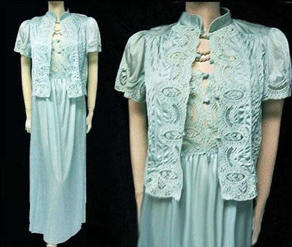 Vintage Lily of France Rosa Puleo-Szule Lace Ocean