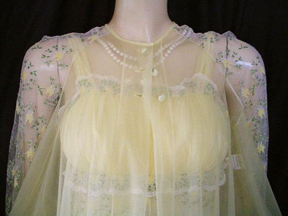Vintage Rare Merle Norman Peignoir Nightgown Set … - image 4