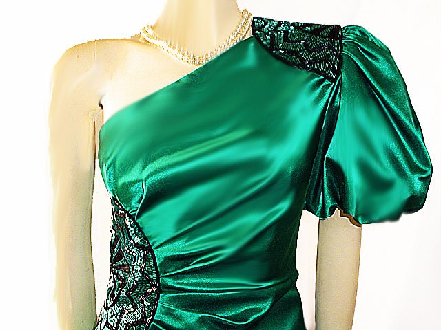 emerald green long homecoming dress Amazing Long Dark Green Mermaid Sleeveless Beading Prom Dress With Lace