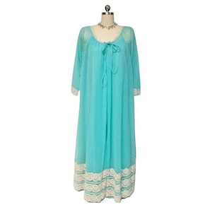 Vintage Intime Double Nylon Pleated Lace Peignoir & Nightgown Set in Aquamarine