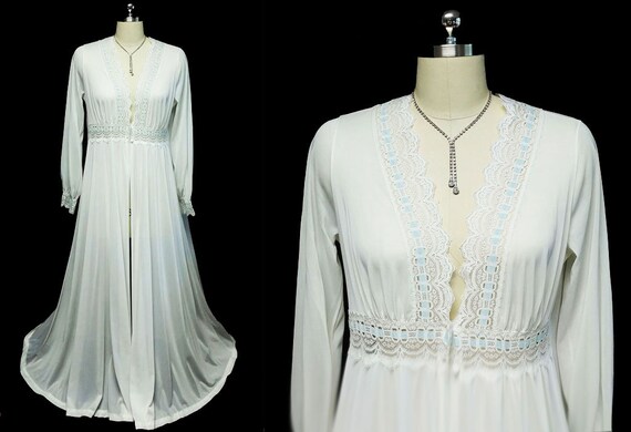Vintage Olga grand Sweep Hollywood Style Peignoir