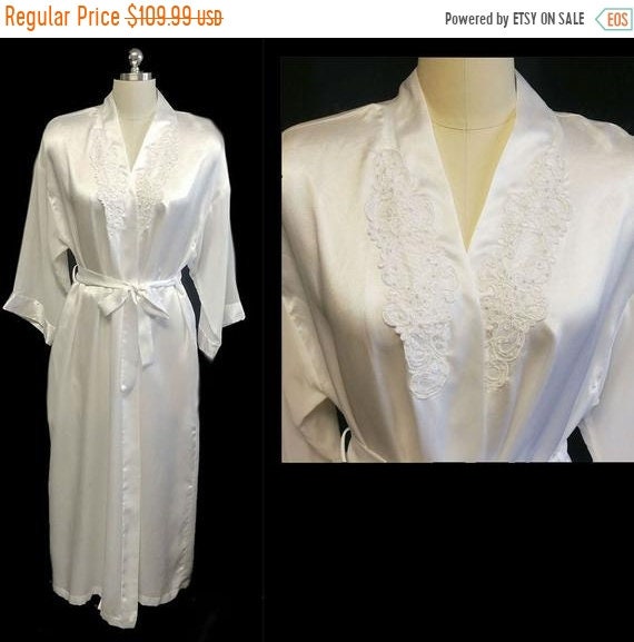 HOLIDAYSALE2020 Vintage Bridal Trousseau Maidenfor