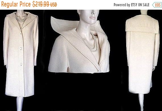 HOLIDAYSALE2020 Vintage 60s Givenchy Winter White