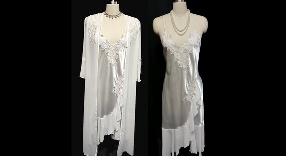 HOLIDAYSALE2020 Bridal Chantilly Lace Satin Peigno