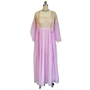 Vintage Intime Double Nylon Pleated Lace Peignoir & Nightgown Set In Orchid
