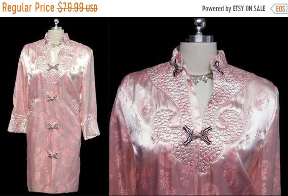CLEARANCE SALE Vintage Oriental Asian Pink Satin Q