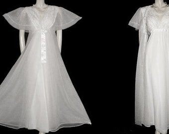 Vintage Shadowline Bridal Trousseau Double Nylon Lace Peignoir and Nightgown Set In Bridal Veil Gift for Her