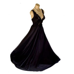 Vintage Undercover Wear Chevron Lace Spandex Nightgown in Caviar