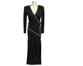chinese dress ladies Betsy & Adam Women's Satin Bow Crepe Mermaid Gown - Black main image 1