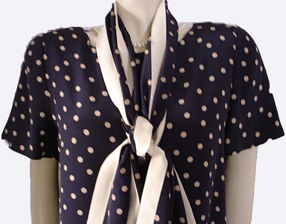 Vintage Nipon 1980s Boutique Dotted Black Silk Dr… - image 6