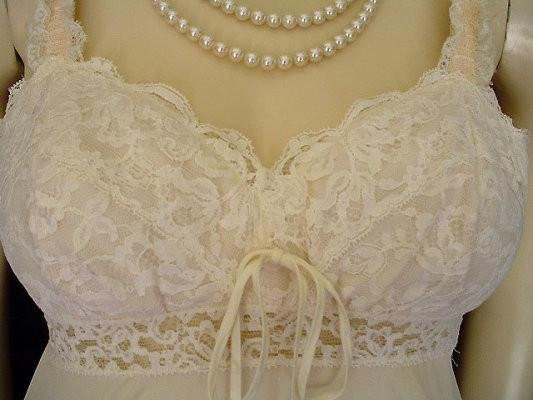 Vintage Olga Sleeping Pretty Bra Lace Nightgown in Sweet Cream Olga Bra  Nightgown Olga Nightgown Ivory Nightgown Gift for Her 