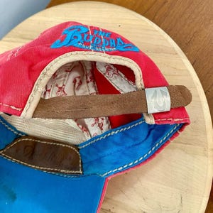 True Religion VTG The Buddha rode en leren distressed hoed Y2K rood blauw ZELDZAAM afbeelding 15