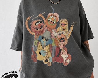 Retro-T-Shirt mit Puppen-Rockband-Motiv, Vintage-Charaktercollage mit Schlagzeuger, Gitarrist und Saxophonist