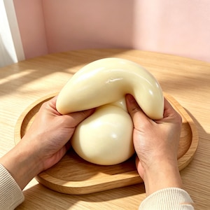 Squishy balle géante fluide anti-stress, Big Squeeze Fidget Toy, Balle squish sensorielle à augmentation lente pour le soulagement de l'anxiété