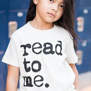 Lesen Sie mir T-Shirt für Kinder - Zurück zu Schule Kinderkleidung T-Shirt Ode an Bücher Literatur Jungen Mädchen Buch Schule Größe 2T-5T