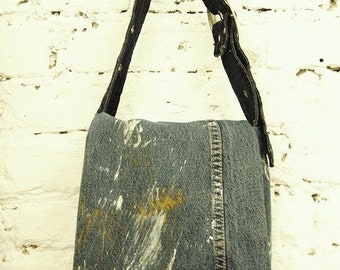 Shoulder bag made of recycled materials