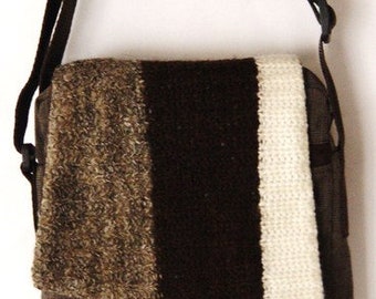 Shoulder bag made of recycled textiles