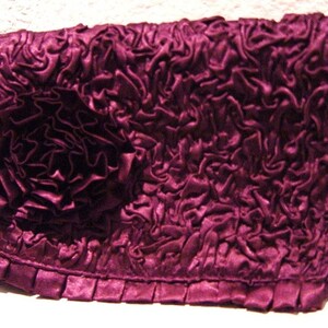 Abendtasche aus recycelten Textilien