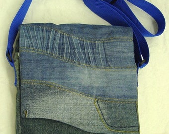 Shoulder bag made of recycled materials